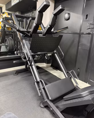 LEG PRESS / HACK SQUAT PRO come nuova - home gym