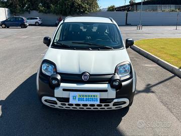 PROMO NATALE Fiat Panda 1.0 City Cross HYBRID
