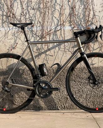 Bici Titanio artigianale Bertoletti Di2