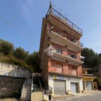 4 LOCALI A PISCIOTTA