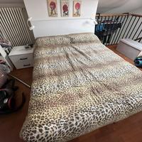 Letto matrimoniale + 2 comodini - No materasso