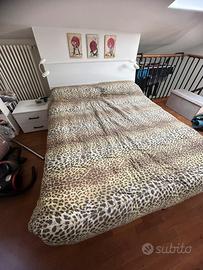 Letto matrimoniale + 2 comodini - No materasso