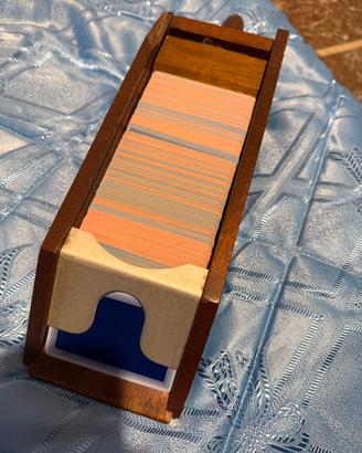 Sabot in legno con carte