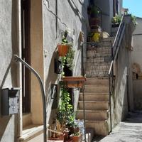 Appartamento con entrata indipendente a palombara