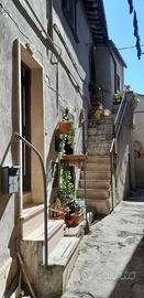 Appartamento con entrata indipendente a palombara