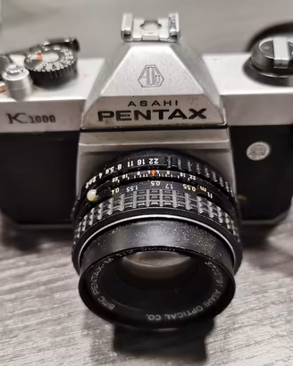 Macchina fotografica Asahi Pentax K1000