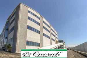 Immobile di 155 m² a Guidonia Montecelio
