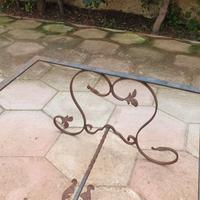 TAVOLINO IN FERRO BATTUTO