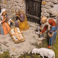 Presepe popolare artigianale con statuine