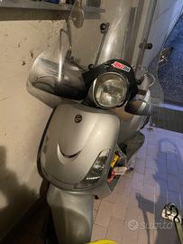 Sym Fiddle 50 da sistemare