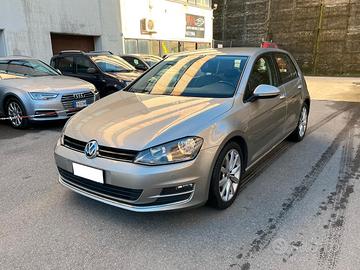 Volkswagen Golf 1.6 TDI 110 CV 5p. Highline BlueMo