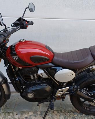 Triumph 400 scrambler X