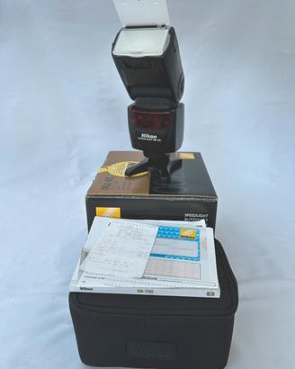 Flash Nikon SB700