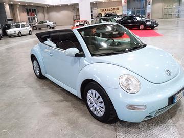 Volkswagen New Beetle 1.6 Cabrio ASI azzurro Tiffa