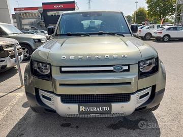 Land Rover Defender 110 3.0D I6 200 CV AWD Auto SE