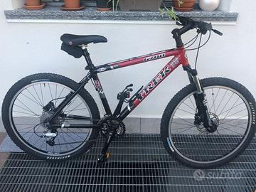 Mountain bike Trek 6700