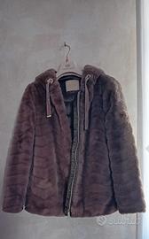 Pelliccia ecologica donna