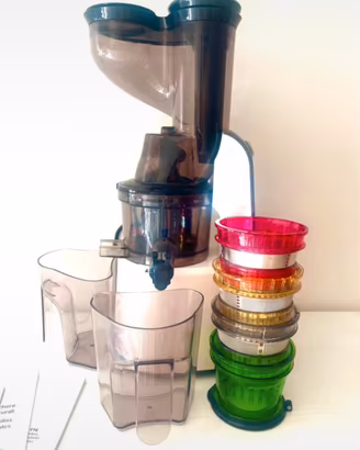 Estrattore di succo Imetec SuccoVivo Pro 2000