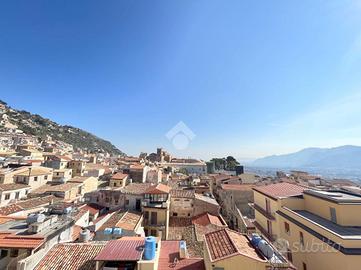 MULTILOCALE A MONREALE