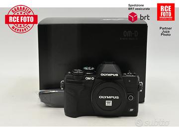 Olympus OM-D E-M10 IV