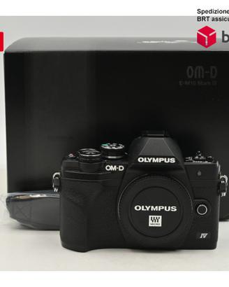 Olympus OM-D E-M10 IV