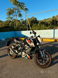 KTM DUKE 125