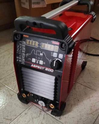 saldatrice tig Lincoln 220 volt