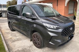 Ford tourneo custom 100kw titanium 2.0 ecoblue