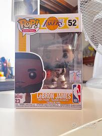Funko pop nba lebron james (white uniform)