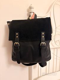 Zaino in Pelle e Scamosciato