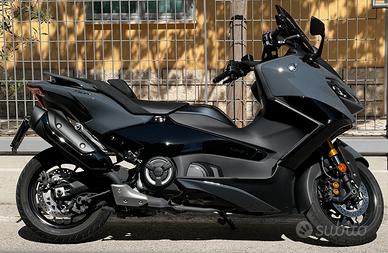 Yamaha T Max 560 - 2022