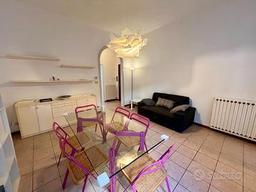 Bilocale in centro comodo a tutto