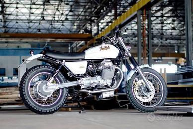 Special su base MotoGuzzi Nevada750 anno 2003