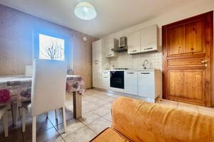 2 LOCALI A CHARVENSOD