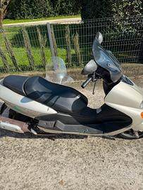 Skyliner 125 automatico