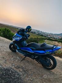 TMAX 500 Movistar