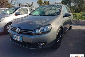 VOLKSWAGEN - Golf 5p 1.6 Trendline Benz./GPL