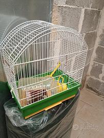 Gabbietta per uccellini con accessori