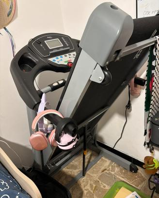 Tapis roulant elettrico regolabile