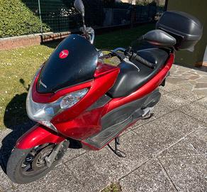Honda pcx 125