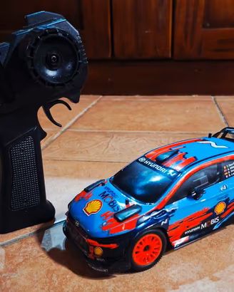 Carisma Hyundai i20 rally 4wd 1/24 brushless 
