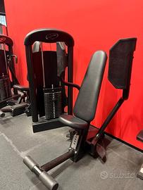 pectoral machine