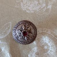 spilla vintage in argento con pietra di granata 