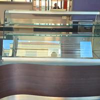 vetrina bar arredamento 