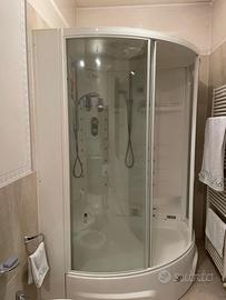 Cabina doccia Jacuzzi multifunzione idro