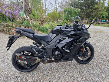 Kawasaki ninja 1000 sx 2021