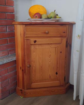 mobile angolare arredamento baita rustico country