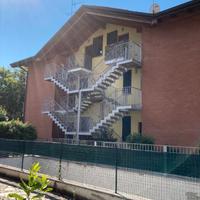 Trilocale, con cantina e box