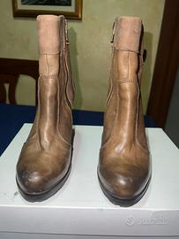 Stivali nr 35