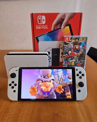 NIntendo Switch Oled - Come NUOVA + gioco